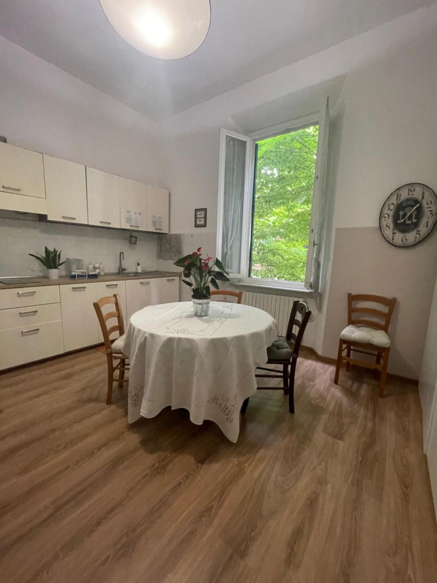 La Magnolia Bed & Breakfast Livorno Bagian luar foto