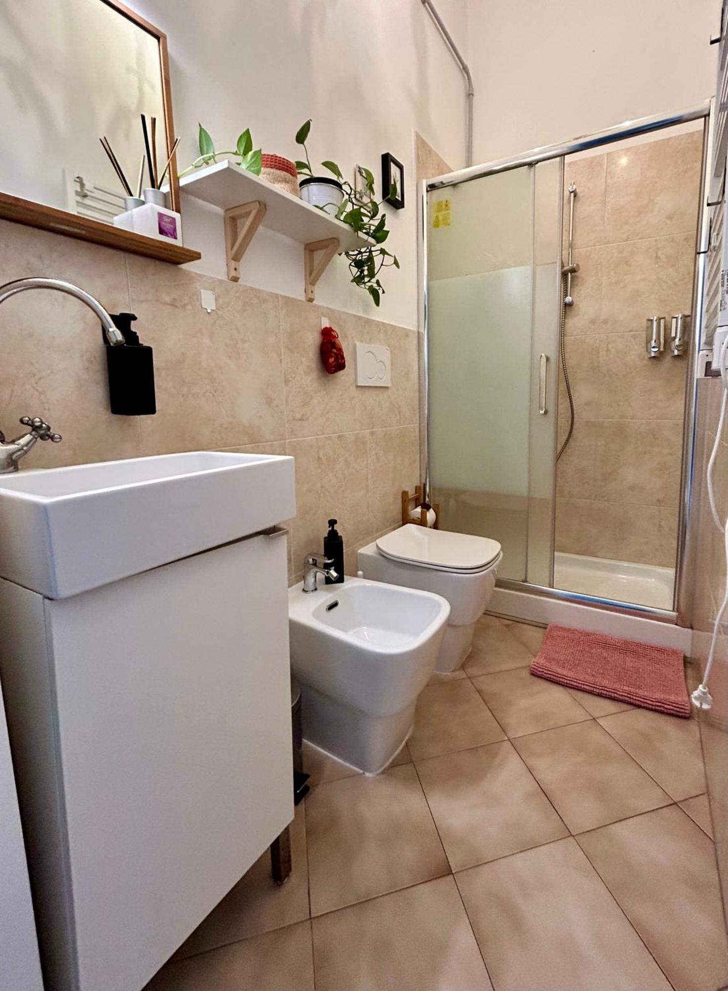 La Magnolia Bed & Breakfast Livorno Bagian luar foto