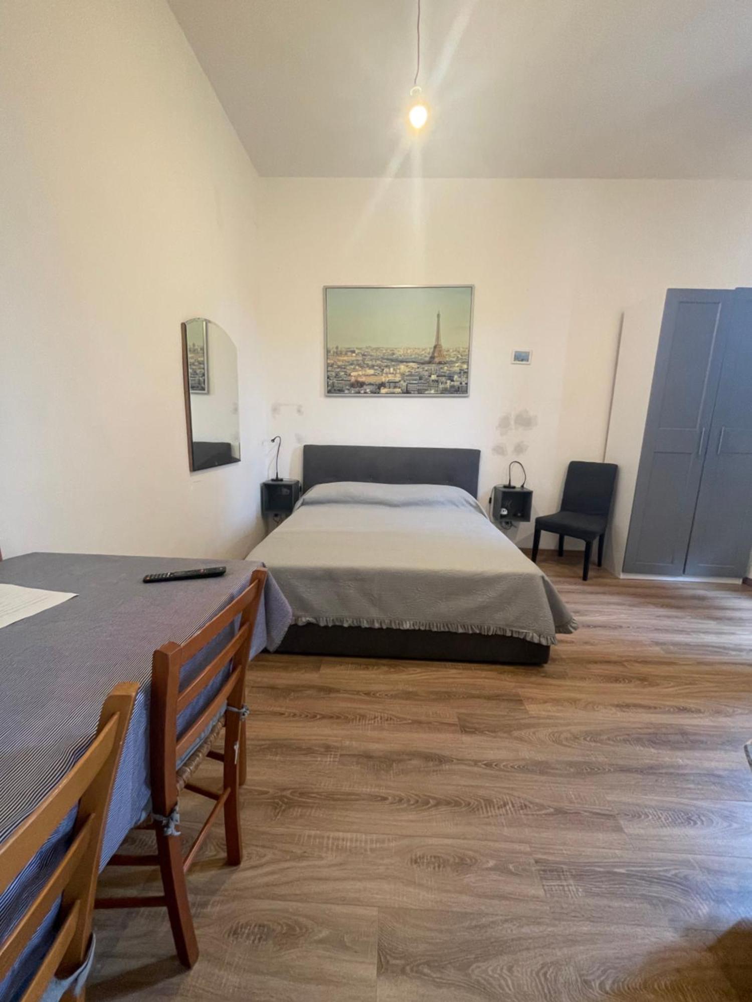 La Magnolia Bed & Breakfast Livorno Bagian luar foto