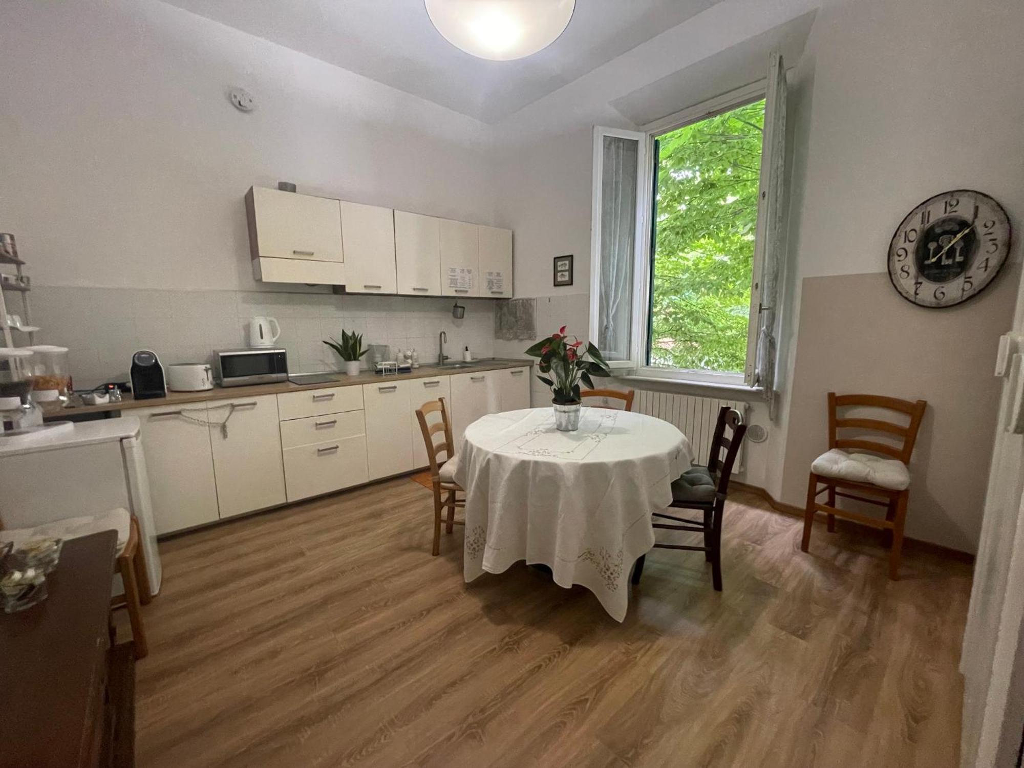 La Magnolia Bed & Breakfast Livorno Bagian luar foto