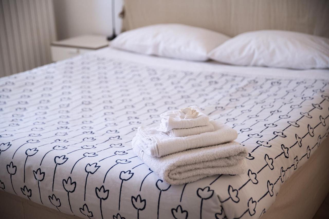 La Magnolia Bed & Breakfast Livorno Bagian luar foto